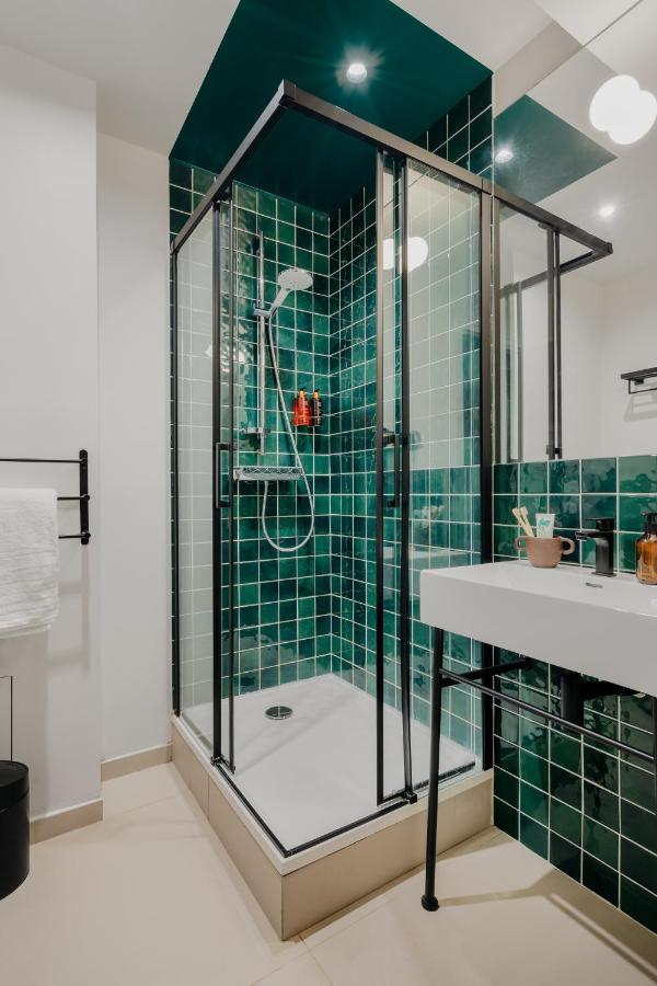 Edgar Suites Vicat - Porte De Versailles Paris Exterior photo